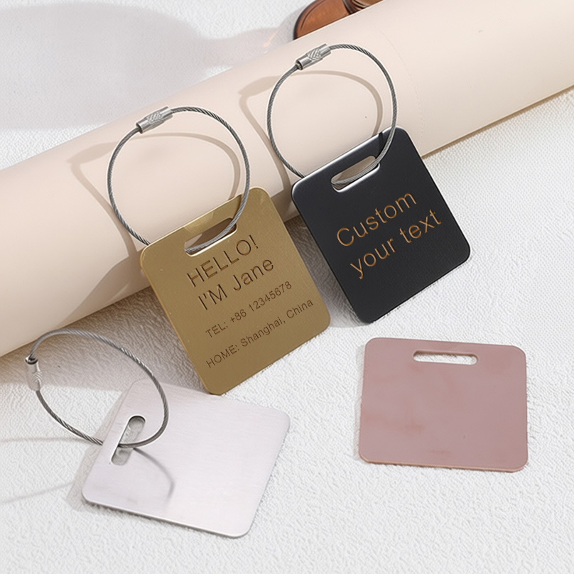 بطاقة تعريف أمتعة مخصصة بالاسم - مراجعة Travel Accessories Organizer وسعره