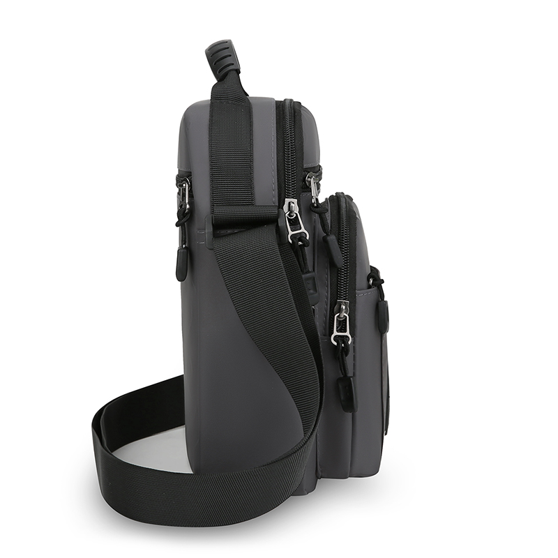 حقيبة كتف رجالية مقاومة للماء  - مراجعة Travel Accessories Holder وسعره