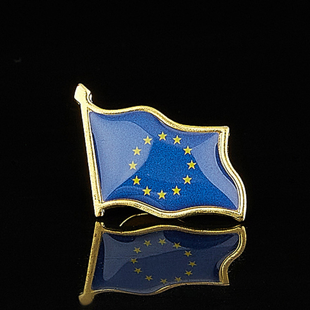 شارة وطنية للاتحاد الأوروبي ،  - مراجعة Travel Accessories Europe وسعره