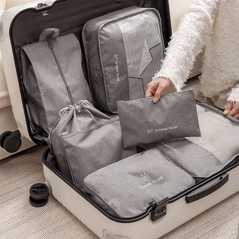 مجموعة من 7 قطع من حقائب السفر - مراجعة Travel Accessories Kit For Women وسعره