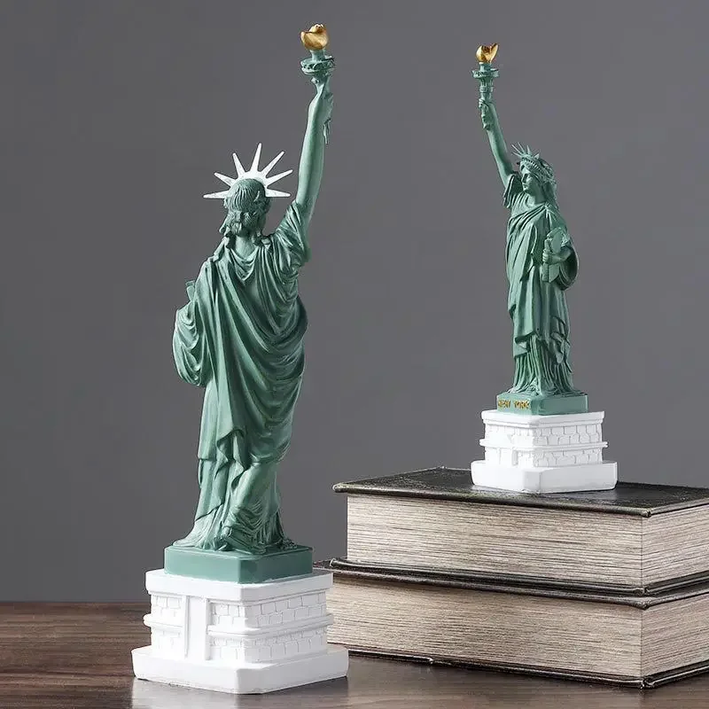 تمثال نيويورك لنموذج الحرية ،  - مراجعة Travel Accessories New York وسعره