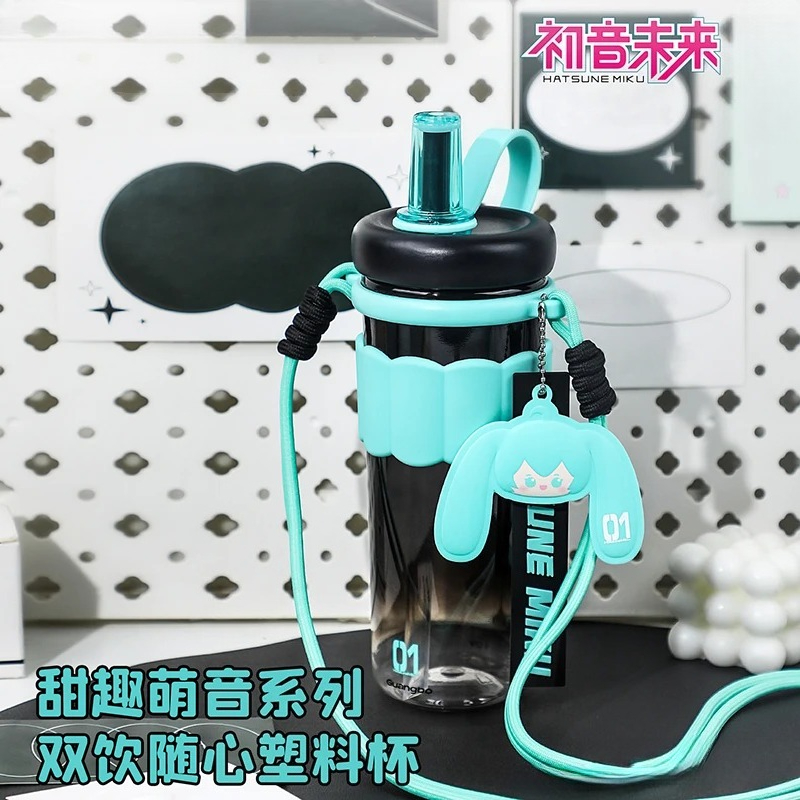كوب ماء رياضي للسفر بتصميم هات - مراجعة Travel Accessories Girly وسعره