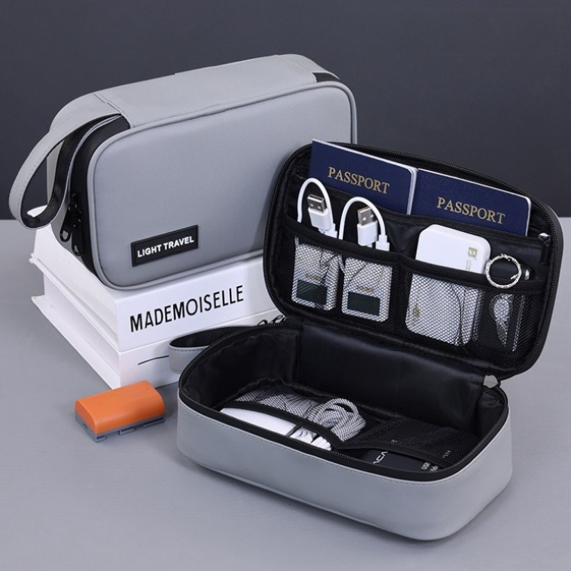 حقيبة تخزين رقمية خفيفة الوزن  - مراجعة Travel Accessories Organizer وسعره